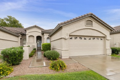 Popular 2BR, 2BA + den Naples Villa in the amazing, gated active on Oakwood Golf Club  in Arizona - for sale on GolfHomes.com, golf home, golf lot