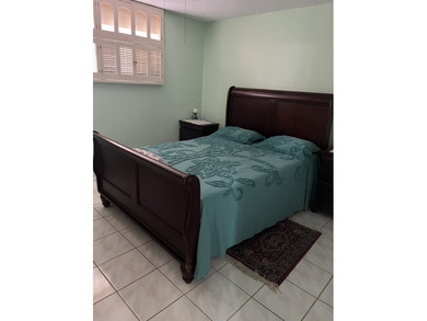 An oasis to call home, this beautiful 2BD/2BTH unit is in on Hollybrook Golf and Tennis Club  in Florida - for sale on GolfHomes.com, golf home, golf lot