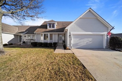 Welcome to this beautifully renovated townhome, perfectly on Teetering Rocks Links in Missouri - for sale on GolfHomes.com, golf home, golf lot