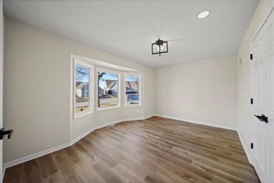 Welcome to this beautifully renovated townhome, perfectly on Teetering Rocks Links in Missouri - for sale on GolfHomes.com, golf home, golf lot