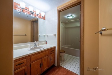 Motivated seller. Enjoy easy living in this furnished 2 on Eagle Ridge Inn and Resort in Illinois - for sale on GolfHomes.com, golf home, golf lot