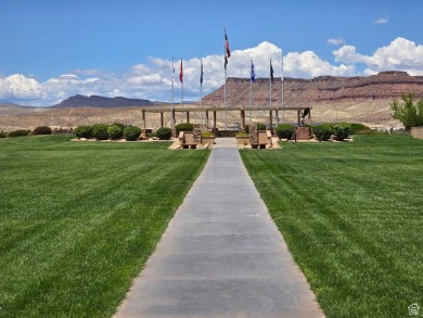 Well-maintained home on a desirable corner lot in the SunRiver on Sunriver Golf Club in Utah - for sale on GolfHomes.com, golf home, golf lot