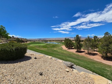 Well-maintained home on a desirable corner lot in the SunRiver on Sunriver Golf Club in Utah - for sale on GolfHomes.com, golf home, golf lot