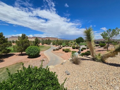 Well-maintained home on a desirable corner lot in the SunRiver on Sunriver Golf Club in Utah - for sale on GolfHomes.com, golf home, golf lot