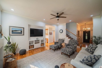 Feels Like Home:  This 5-bedroom, 2.5-bath home is move-in ready on Rolling Hills Country Club in Kentucky - for sale on GolfHomes.com, golf home, golf lot