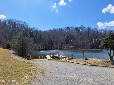 Discover this beautiful 1.18-acre lot with a gentle slope, ideal on Heatherhurst Golf Course in Tennessee - for sale on GolfHomes.com, golf home, golf lot