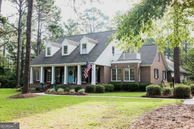 Don't miss this extravagant Forest Lakes home! This beautiful on Forest Lakes Golf Club in Georgia - for sale on GolfHomes.com, golf home, golf lot