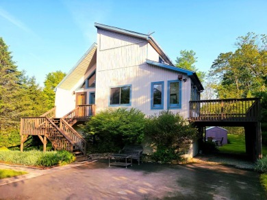 OPEN FLOOR PLAN in THE PRESTIGIOUS POCONO FARMS COUNTRY CLUB on Pocono Farms Country Club in Pennsylvania - for sale on GolfHomes.com, golf home, golf lot