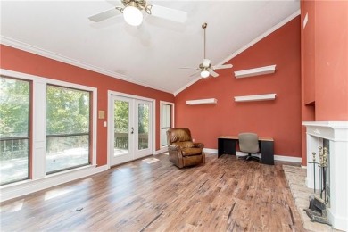 Talk about easy living! This 2bd/ 2ba condo has one of the best on Oak Knoll Country Club in Louisiana - for sale on GolfHomes.com, golf home, golf lot