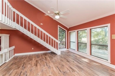 Talk about easy living! This 2bd/ 2ba condo has one of the best on Oak Knoll Country Club in Louisiana - for sale on GolfHomes.com, golf home, golf lot