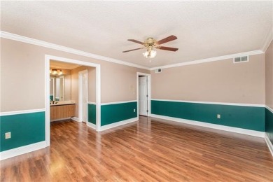 Talk about easy living! This 2bd/ 2ba condo has one of the best on Oak Knoll Country Club in Louisiana - for sale on GolfHomes.com, golf home, golf lot