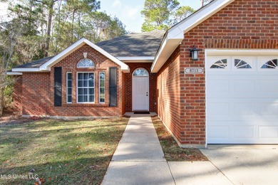 Discover this fantastic home nestled in the north end of Hickory on Mississippi National Golf Course in Mississippi - for sale on GolfHomes.com, golf home, golf lot