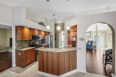 GOLF MEMBERSHIP INCLUDED ($50,000 value)! Perfectly situated in on Hunters Ridge Country Club in Florida - for sale on GolfHomes.com, golf home, golf lot