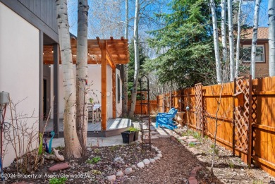 Charming 3 bedroom Townhome nestled in serene Basalt a stones on The Roaring Fork Club in Colorado - for sale on GolfHomes.com, golf home, golf lot