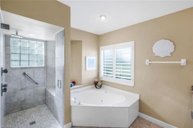GOLF MEMBERSHIP INCLUDED ($50,000 value)! Perfectly situated in on Hunters Ridge Country Club in Florida - for sale on GolfHomes.com, golf home, golf lot