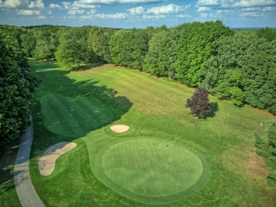You CAN have it all!  Live in a beautifully updated, spacious on Canadian Lakes Country Club-The Highlands Course in Michigan - for sale on GolfHomes.com, golf home, golf lot