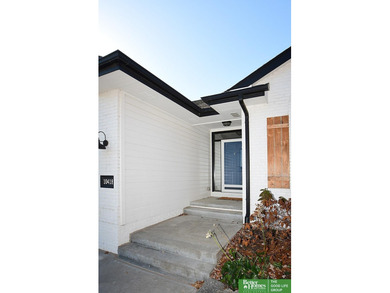 Sarah Lynch, M: , sarah.listwithlynch,   - Move in ready! This on Tiburon Golf Club in Nebraska - for sale on GolfHomes.com, golf home, golf lot