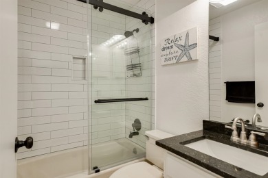 Beautifully remodeled waterfront townhome in Horseshoe Bay West on Ram Rock Golf Course in Texas - for sale on GolfHomes.com, golf home, golf lot