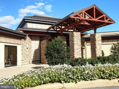 For your downsizing pleasure---a perfect corner unit away from on Leisure World Golf Club in Maryland - for sale on GolfHomes.com, golf home, golf lot