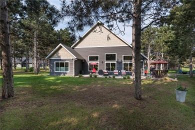 This 2018 Custom built 3B2B home with fountain views on the on Thumper Pond Golf Course in Minnesota - for sale on GolfHomes.com, golf home, golf lot