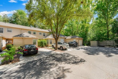 Beautiful 2 Bedroom 2 Bath Townhouse in Plantation Villas in on Haile Plantation Golf and Country Club in Florida - for sale on GolfHomes.com, golf home, golf lot