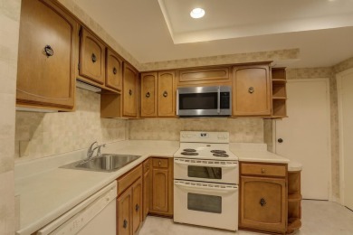 Experience rare and expansive living in East Memphis--over 2,600 on  in Tennessee - for sale on GolfHomes.com, golf home, golf lot