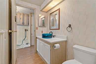 A TRULY INCREDIBLE OPPORTUNITY! This sunny Tarpon Springs gem of on Tarpon Springs Golf Course in Florida - for sale on GolfHomes.com, golf home, golf lot