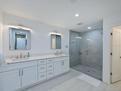 Under contract-accepting backup offers. Look no further for the on IMG Academies Golf and Country Club in Florida - for sale on GolfHomes.com, golf home, golf lot