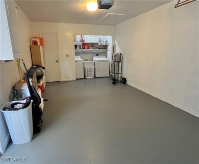 **BEAUTIFUL WIDE OPEN REMODELED KITCHEN WITH EXPANSIVE BREAKFAST on Myerlee Country Club in Florida - for sale on GolfHomes.com, golf home, golf lot