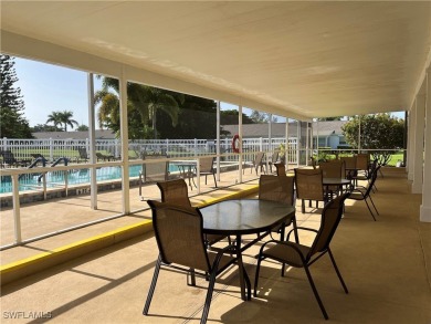 **BEAUTIFUL WIDE OPEN REMODELED KITCHEN WITH EXPANSIVE BREAKFAST on Myerlee Country Club in Florida - for sale on GolfHomes.com, golf home, golf lot
