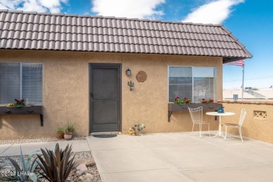 Find your perfect retreat in Lake Havasu City! This cozy on London Bridge Golf Course in Arizona - for sale on GolfHomes.com, golf home, golf lot
