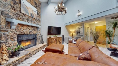 TURN-KEY CONDO READY FOR NIGHTLY RENTALS! THIS STYLISHLY on Links at Sierra Blanca in New Mexico - for sale on GolfHomes.com, golf home, golf lot