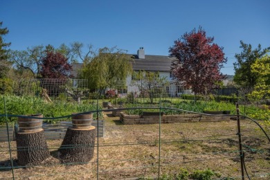 Formal dining room for entertaining & a cozy breakfast nook. One on Silverado Country Club and Resort in California - for sale on GolfHomes.com, golf home, golf lot