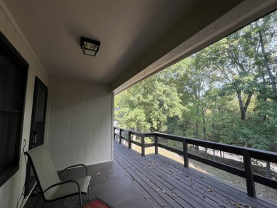 This 2 bedroom 2 bath condo comes fully furnished and move in on Cherokee Village North Course in Arkansas - for sale on GolfHomes.com, golf home, golf lot