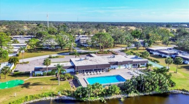 Fun 55-plus lifestyle in prime location! See what easy-living is on Bobby Jones Golf Club in Florida - for sale on GolfHomes.com, golf home, golf lot