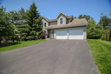 PRISTINE & MOVE-IN-READY POCONO FARMS COUNTRY CLUB!

SHOWINGS on Pocono Farms Country Club in Pennsylvania - for sale on GolfHomes.com, golf home, golf lot