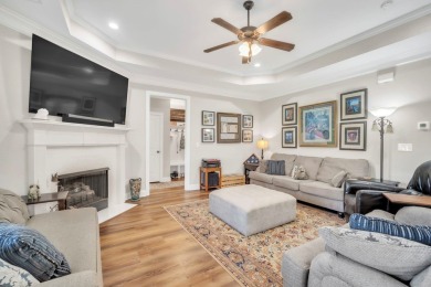 This all-brick, single-story home with split floor plan offers 3 on Hunters Creek Golf and Country Club  in South Carolina - for sale on GolfHomes.com, golf home, golf lot