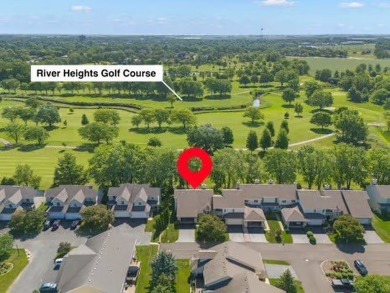 light & Bright 1800 SF 3 Bedroom & 2 bath RANCH end unit on River Heights Golf Club in Illinois - for sale on GolfHomes.com, golf home, golf lot