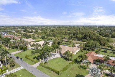 Seven bedrooms, 5458 square feet on 1.04 acres with a on Sherbrooke Golf and Country Club in Florida - for sale on GolfHomes.com, golf home, golf lot