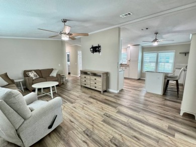 Beautifully Remodeled Home in a Resort-Style - ALL AGE on Silver Dollar Golf and Trap Club in Florida - for sale on GolfHomes.com, golf home, golf lot