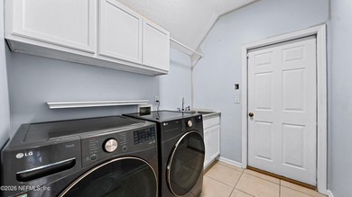 Move-in ready home with fresh interior paint and a fully on Golf Club At Fleming Island in Florida - for sale on GolfHomes.com, golf home, golf lot