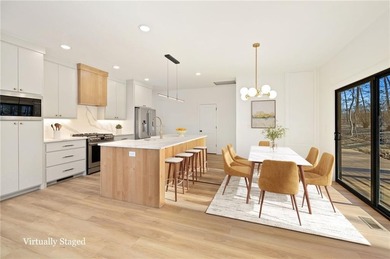 Welcome to a brand new, striking contemporary home! Thoughtfully on Branchwood Golf Course in Arkansas - for sale on GolfHomes.com, golf home, golf lot