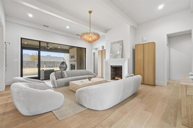 LuStunning Executive Residence in private gated community on Abilene Country Club - South Course in Texas - for sale on GolfHomes.com, golf home, golf lot