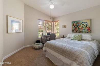 Beautifully updated townhome in the amazing 55+ community of on Westbrook Village / Vista Golf Course in Arizona - for sale on GolfHomes.com, golf home, golf lot