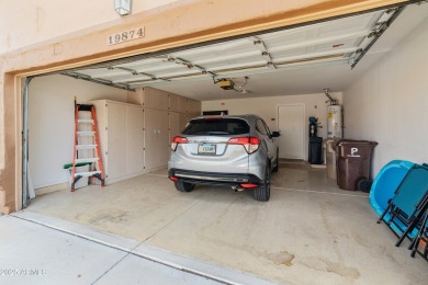 Beautifully updated townhome in the amazing 55+ community of on Westbrook Village / Vista Golf Course in Arizona - for sale on GolfHomes.com, golf home, golf lot
