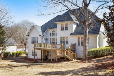 This beautiful 6-bedroom, 4.5-bath all-brick home sits on a on Moores Mill Golf Club in Alabama - for sale on GolfHomes.com, golf home, golf lot