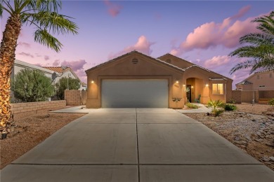 3 bedroom, 2 bath, 2-car garage home in the desirable Desert on Desert Lakes Golf Course in Arizona - for sale on GolfHomes.com, golf home, golf lot