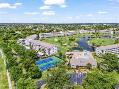 PRICED UNDER AVERAGE MARKET VALUE for a quick sale! CONVENIENT on  in Florida - for sale on GolfHomes.com, golf home, golf lot