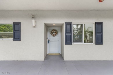 PRICED UNDER AVERAGE MARKET VALUE for a quick sale! CONVENIENT on  in Florida - for sale on GolfHomes.com, golf home, golf lot