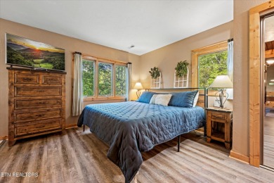 This Gatlinburg cabin offers the perfect blend of convenience on Bent Creek Golf Course in Tennessee - for sale on GolfHomes.com, golf home, golf lot